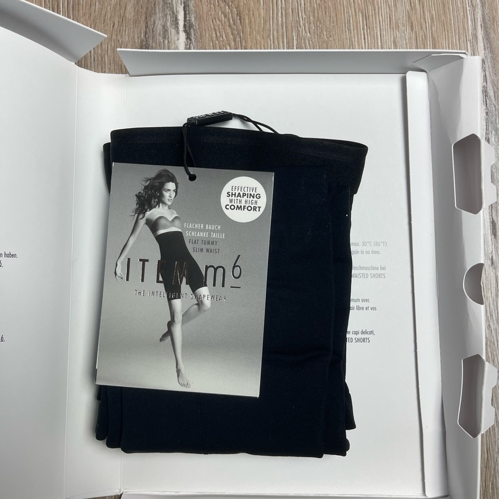 ITEM M6 ULTIMATE COMPRESSION TECHNOLOGY SHAPE HIGH WAISTED TUMMY SHORTS SMALL - Picture 4 of 6